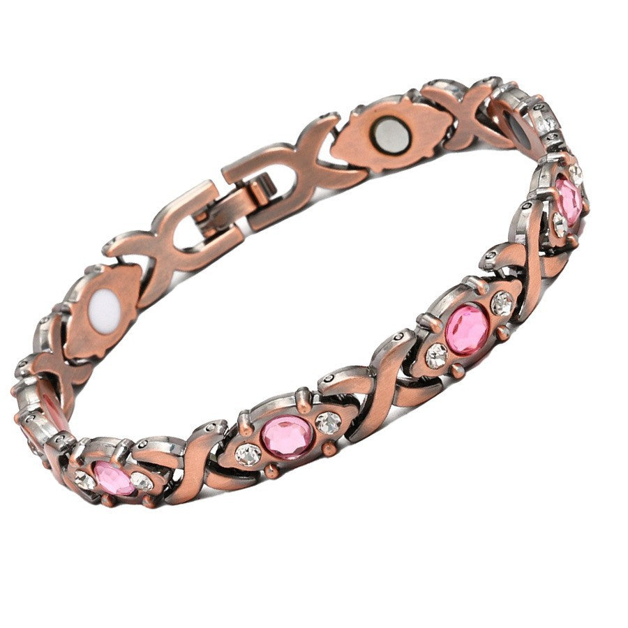 European & American Trendy Clover Magnetic Bracelet for Women – Lightweight Alloy with Rhinestones